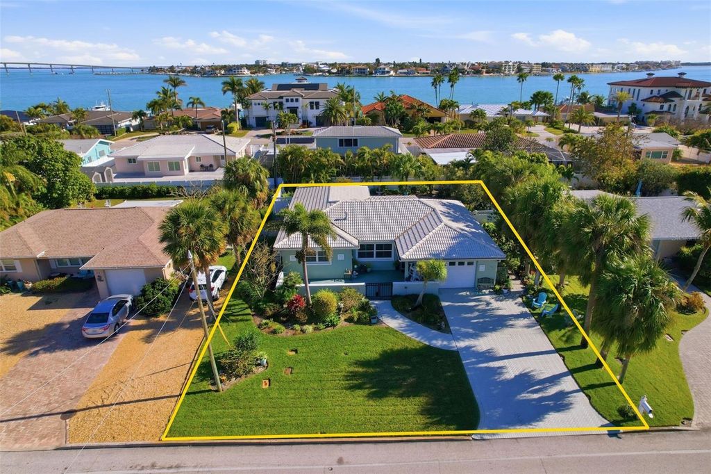 Photo of 2273 W Vina Del Mar Boulevard, St Pete Beach, FL 33706 (MLS # TB8475607)