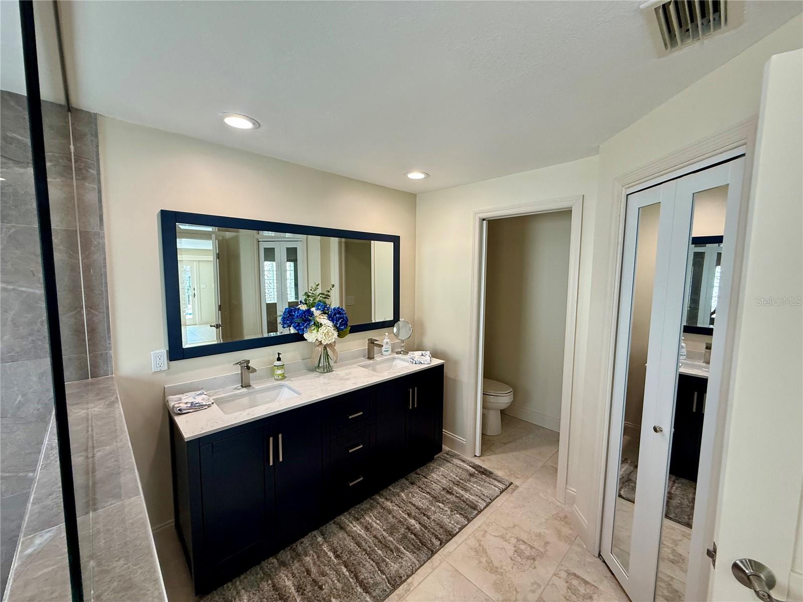 THREE PALMS POINT - Residential