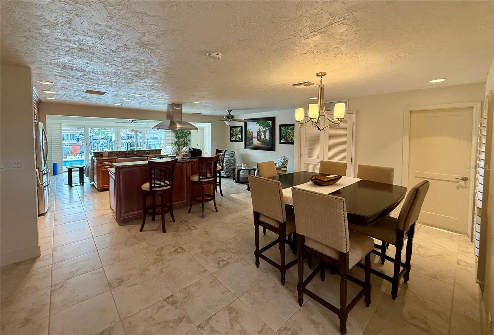 THREE PALMS POINT - Residential