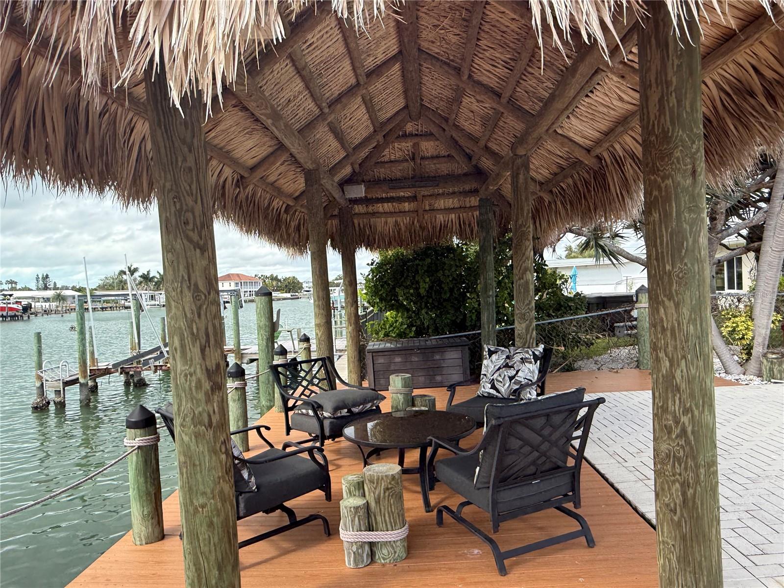 THREE PALMS POINT - Residential