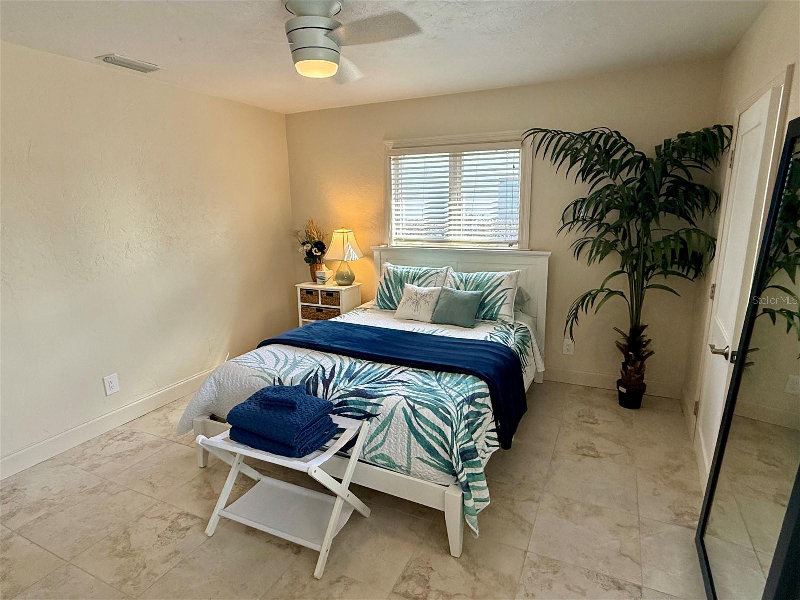 THREE PALMS POINT - Residential