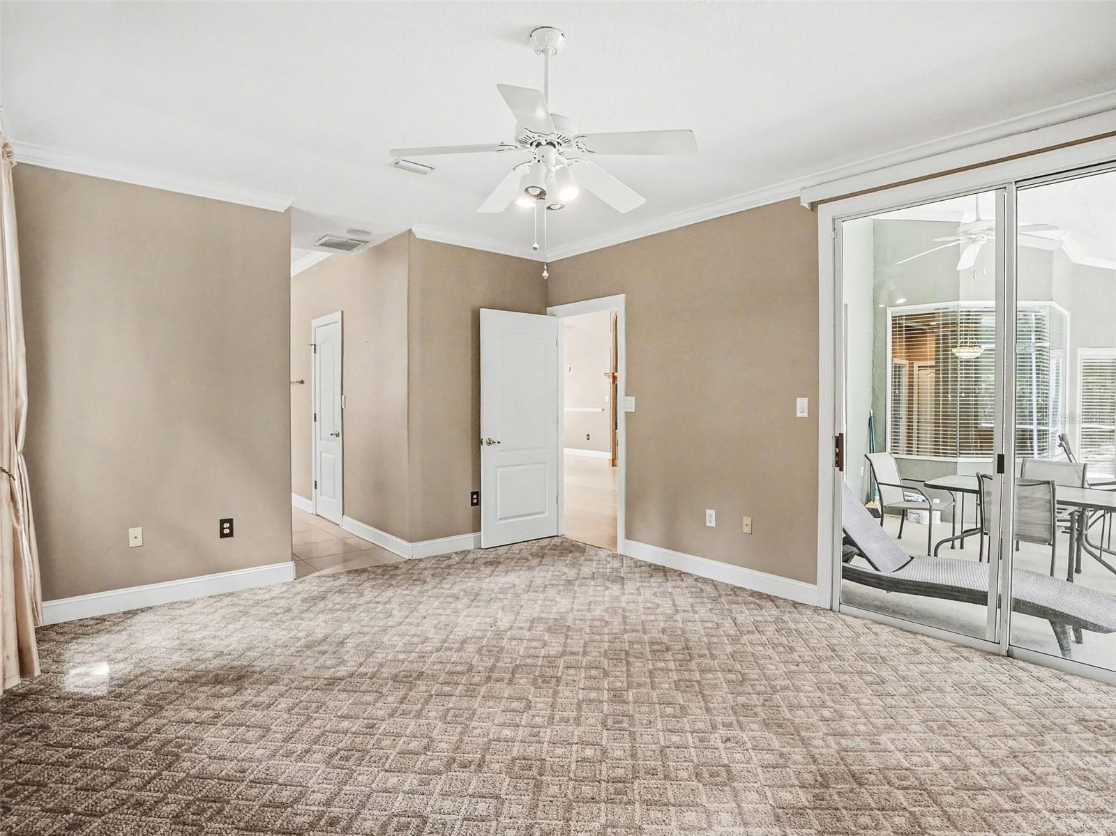 ADMIRAL POINTE - Residential