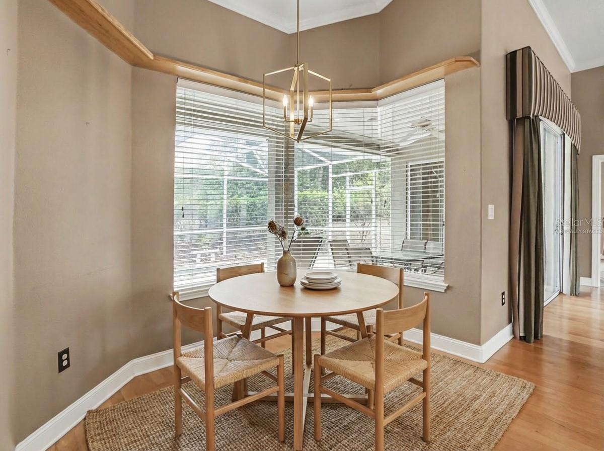 ADMIRAL POINTE - Residential