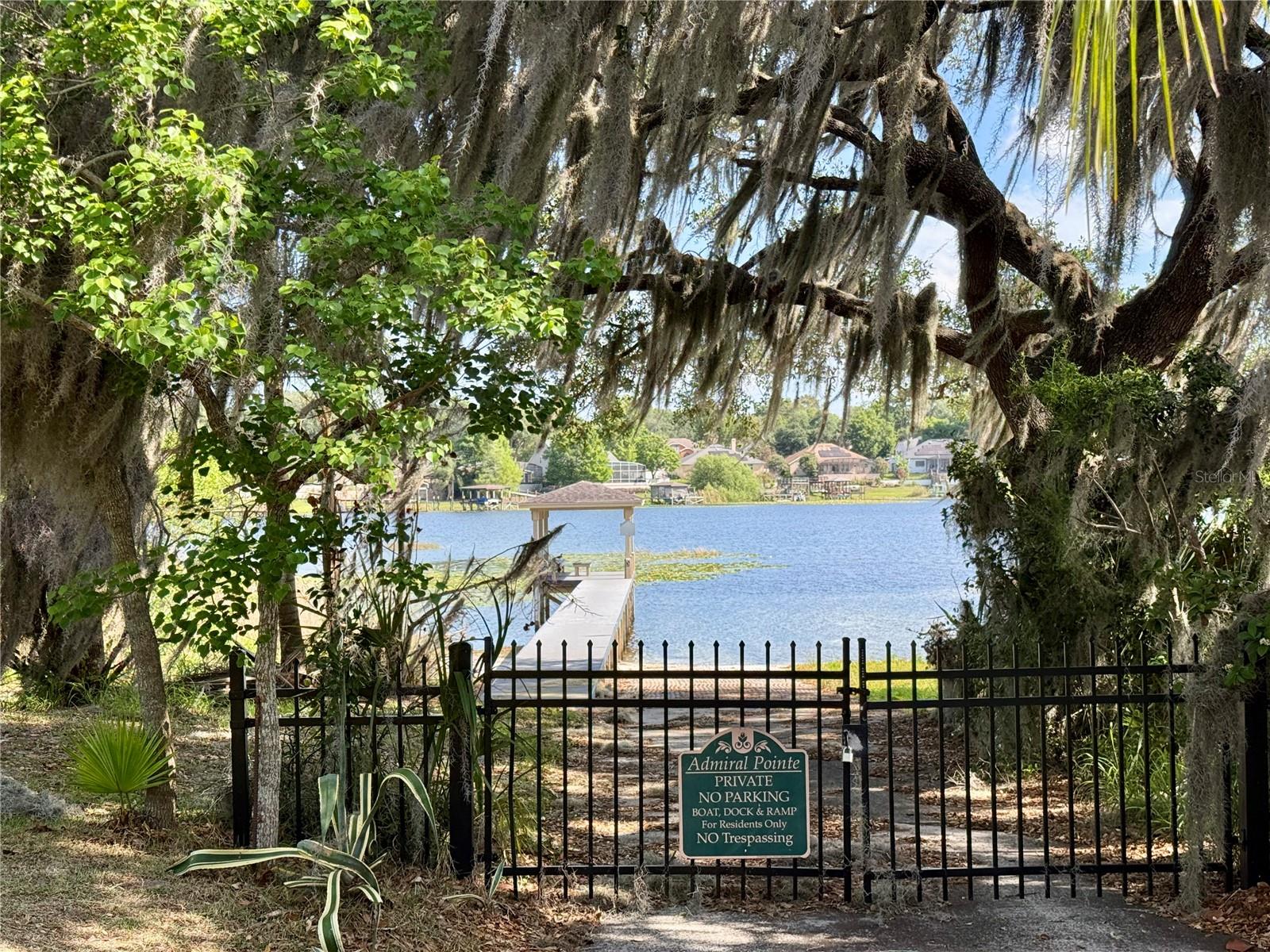 ADMIRAL POINTE - Residential