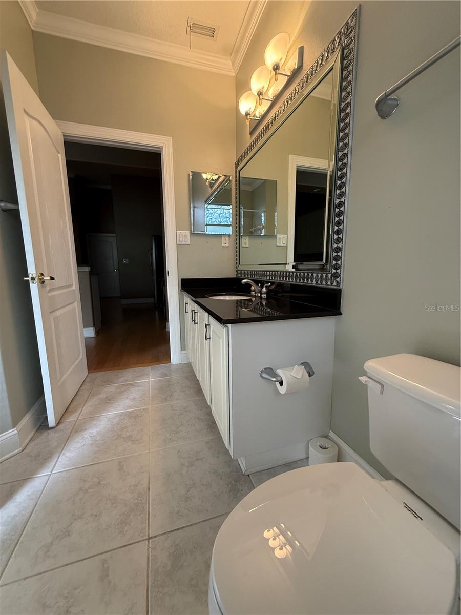 ADMIRAL POINTE - Residential