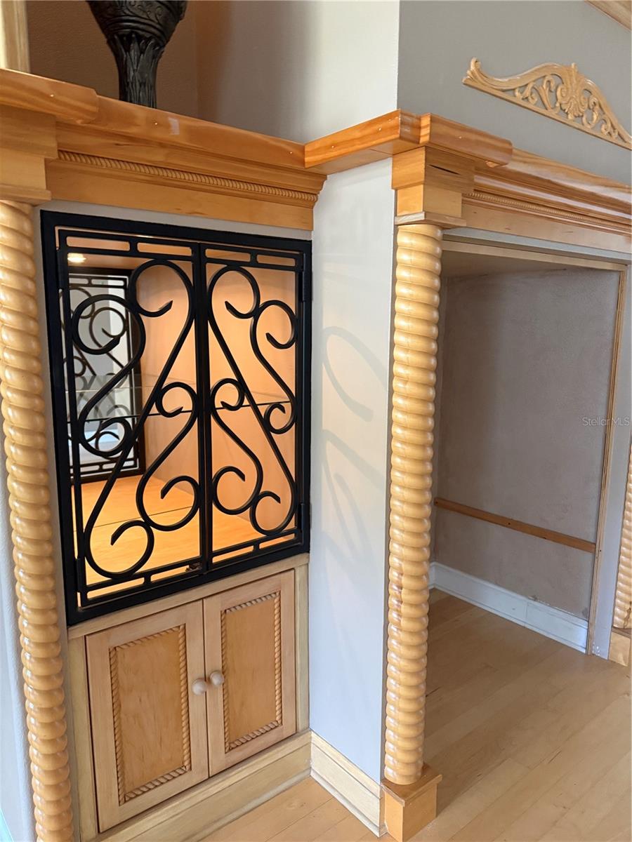 ADMIRAL POINTE - Residential