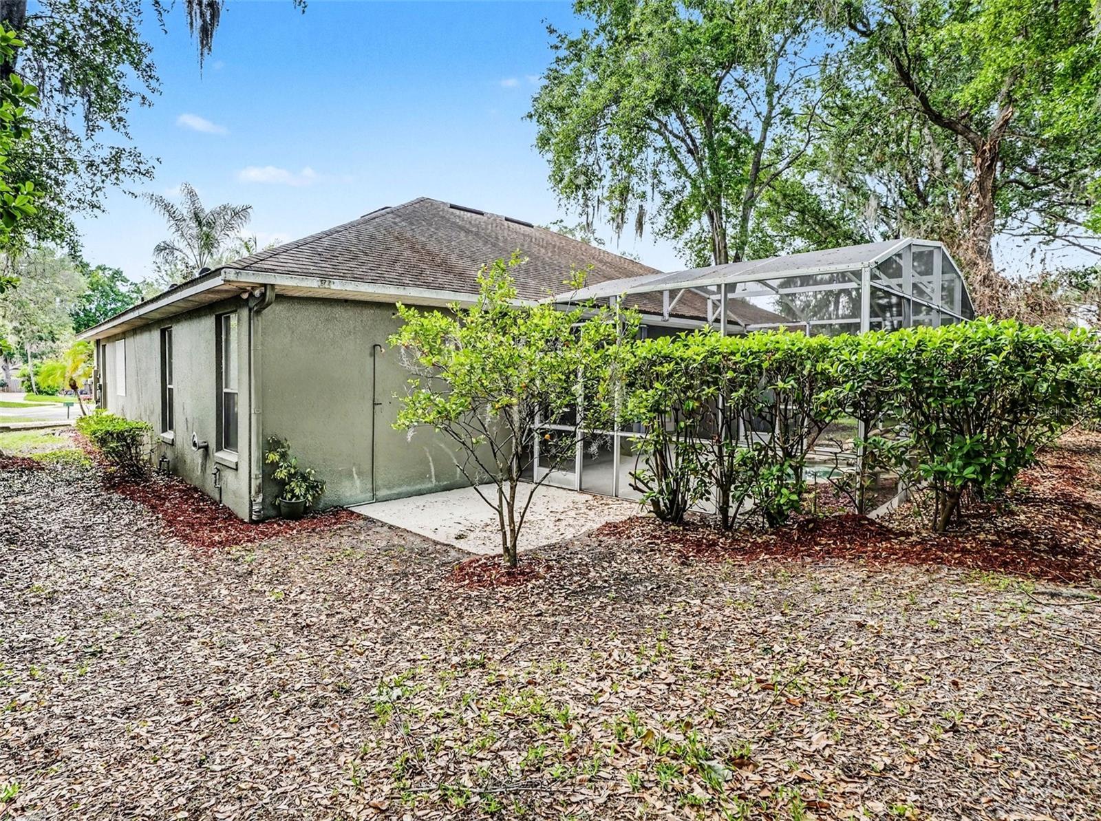 ADMIRAL POINTE - Residential