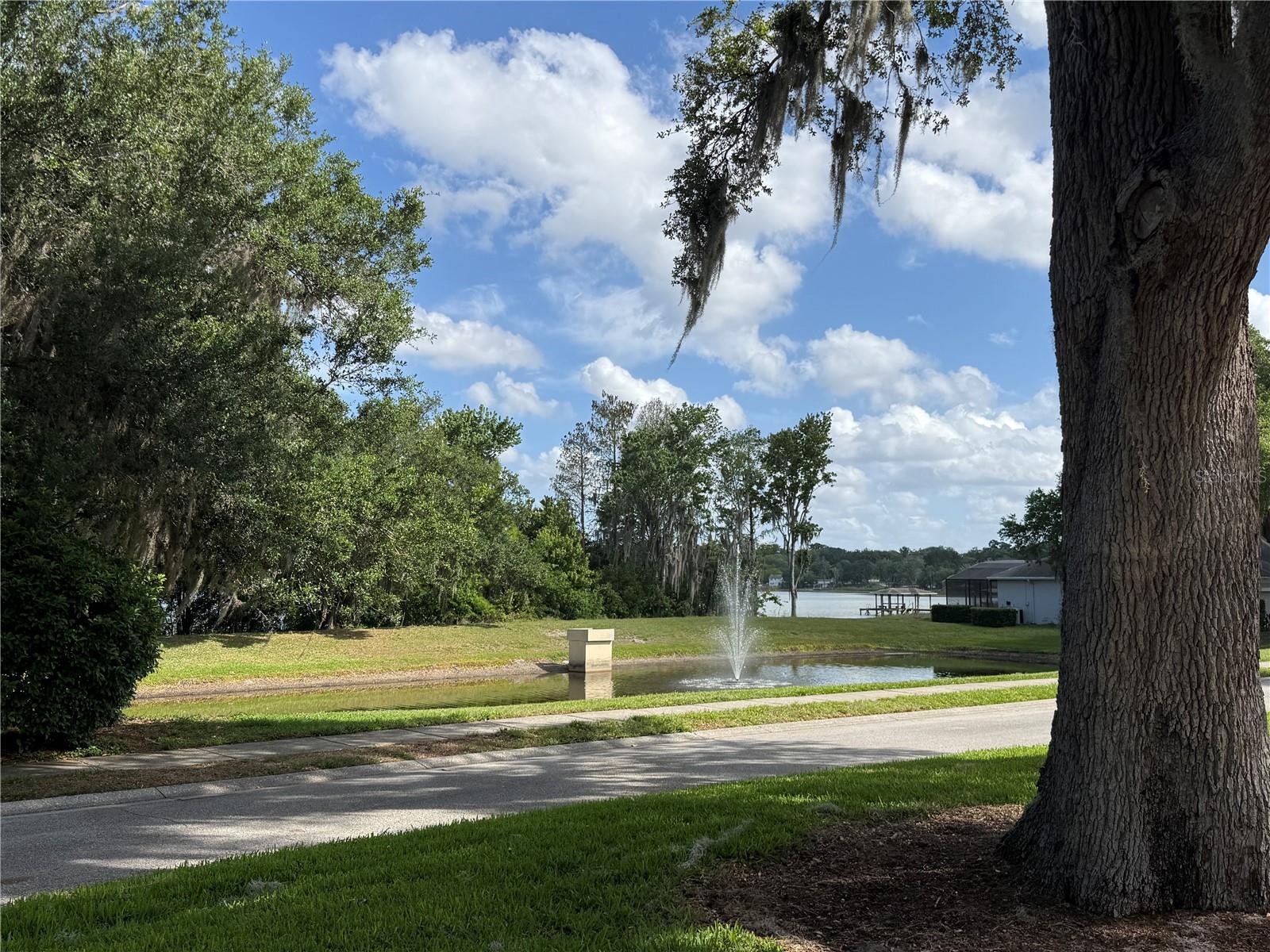 ADMIRAL POINTE - Residential