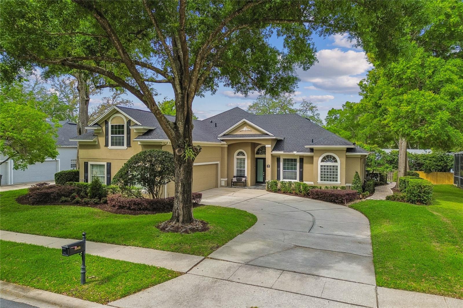 OAKCREST-514 - Residential