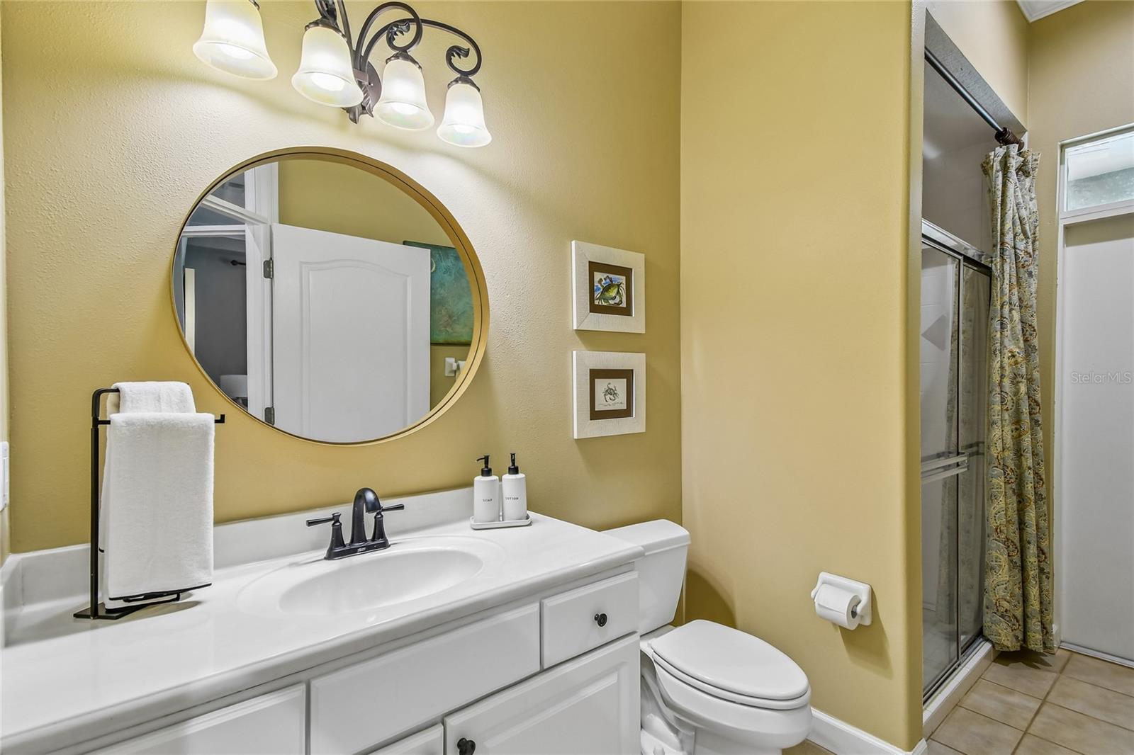 OAKCREST-514 - Residential