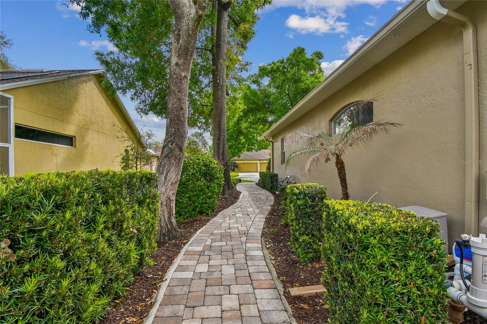 OAKCREST-514 - Residential