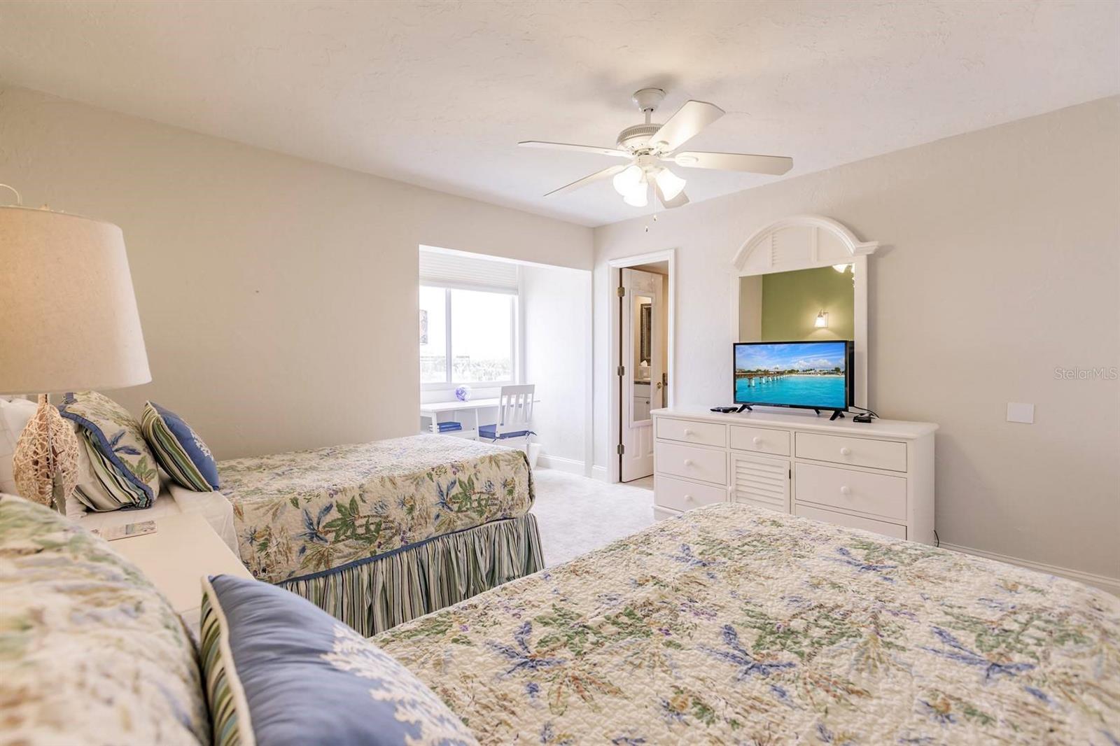 PEPPERTREE BAY III - Residential Lease