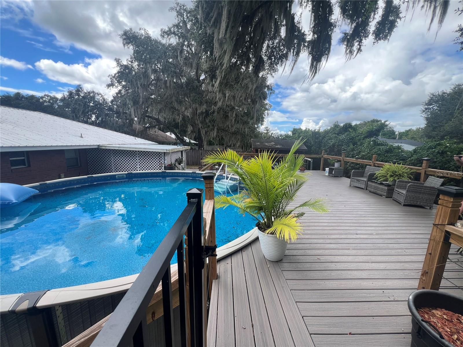 HOLIDAY HAVEN - Residential