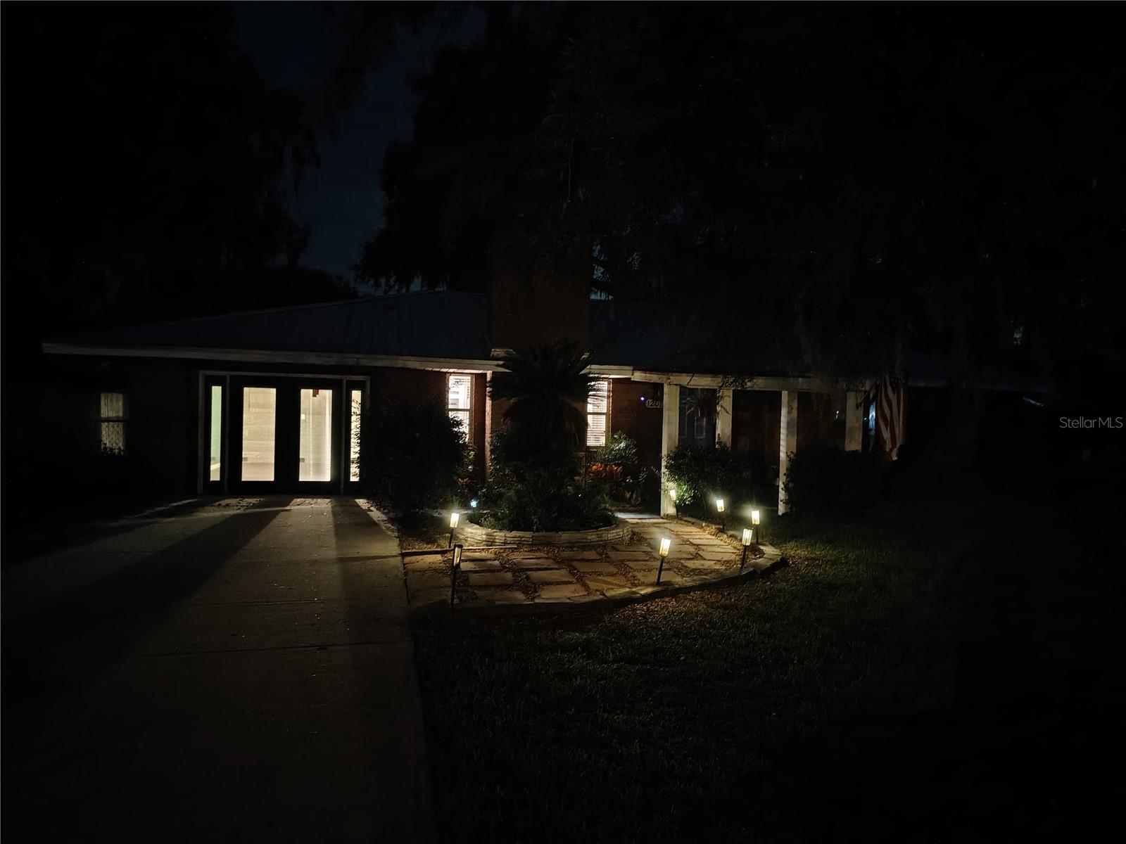 HOLIDAY HAVEN - Residential