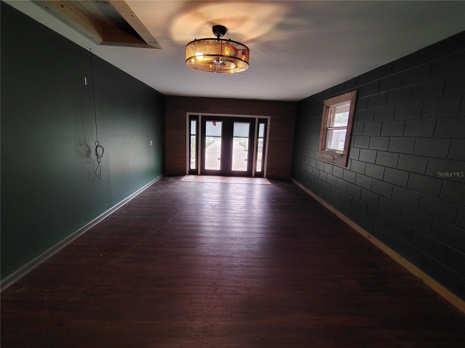 HOLIDAY HAVEN - Residential