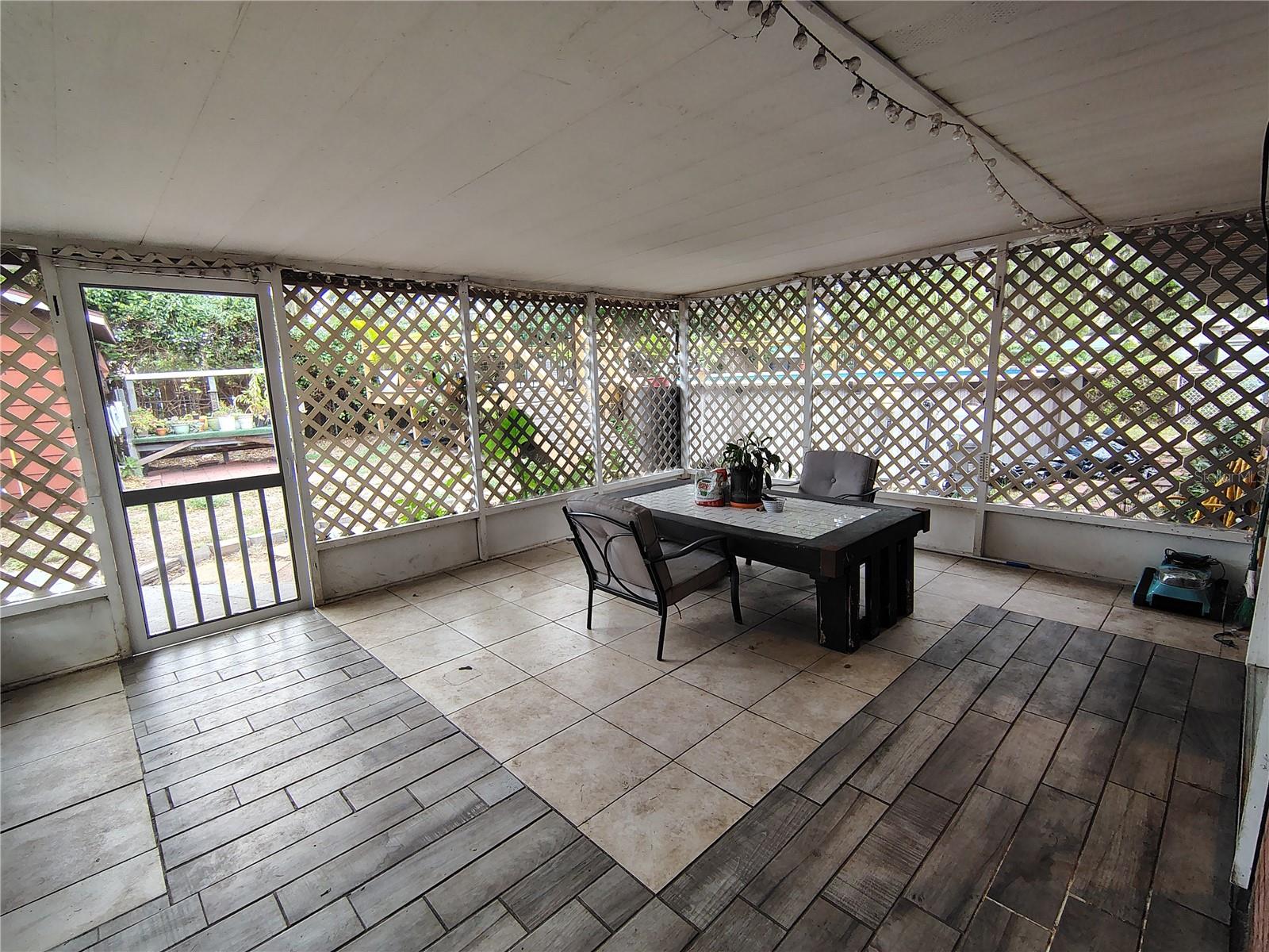 HOLIDAY HAVEN - Residential