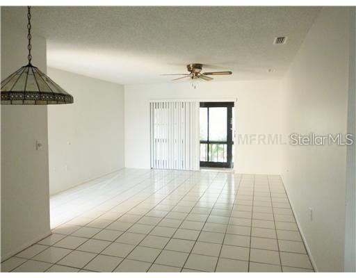 HIDDEN LAKE VILLAGE - Residential Lease