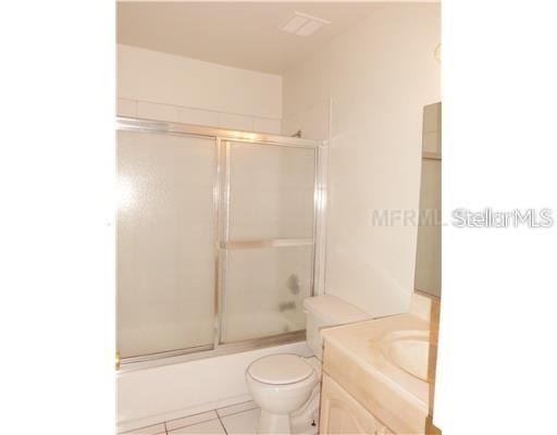 HIDDEN LAKE VILLAGE - Residential Lease