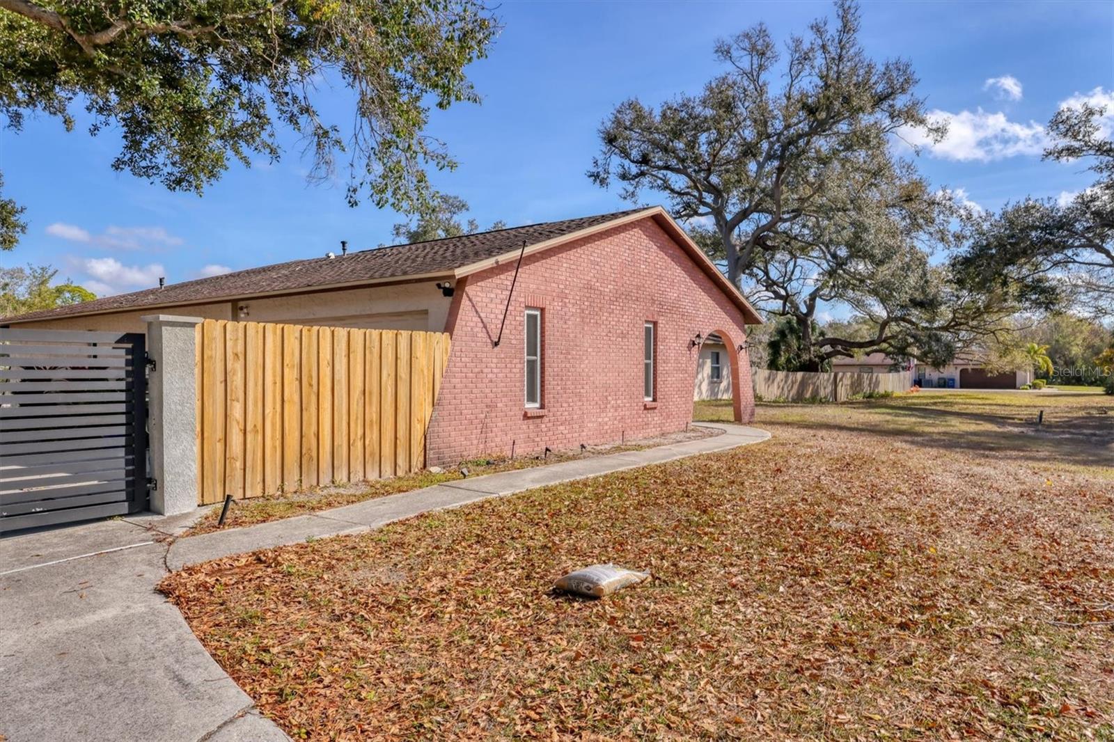 DESOTO PINES - Residential