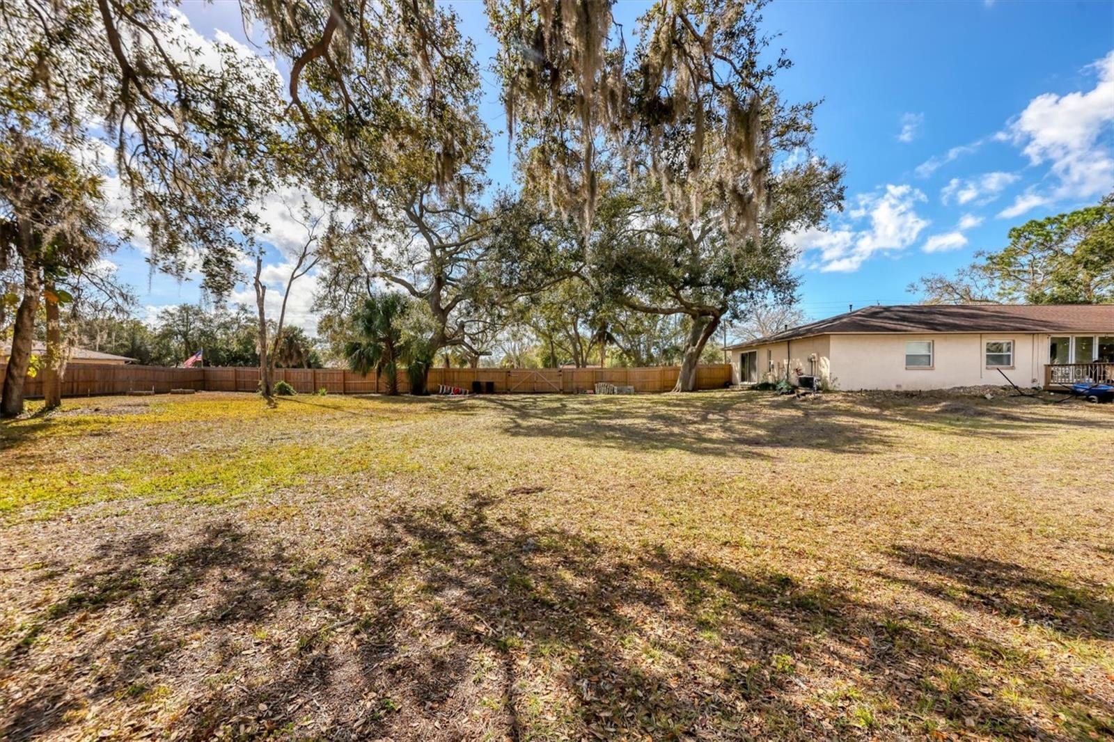 DESOTO PINES - Residential