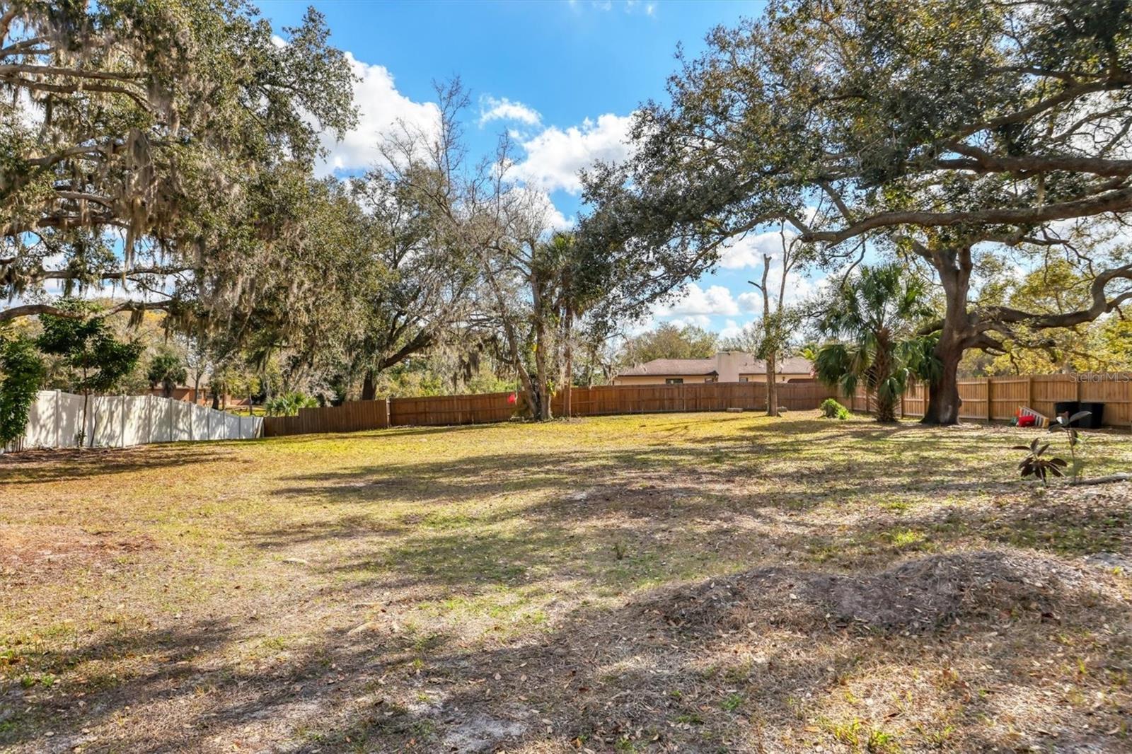 DESOTO PINES - Residential