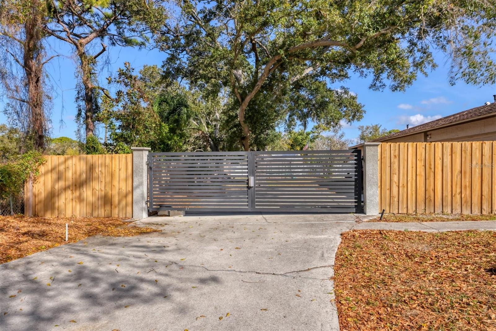 DESOTO PINES - Residential