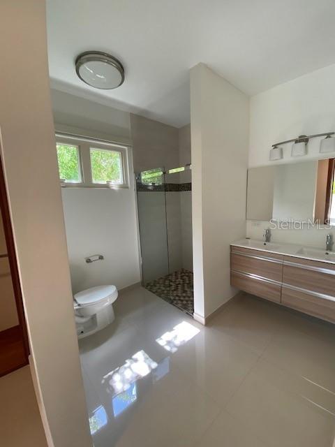 DORADO BEACH EAST - Residential