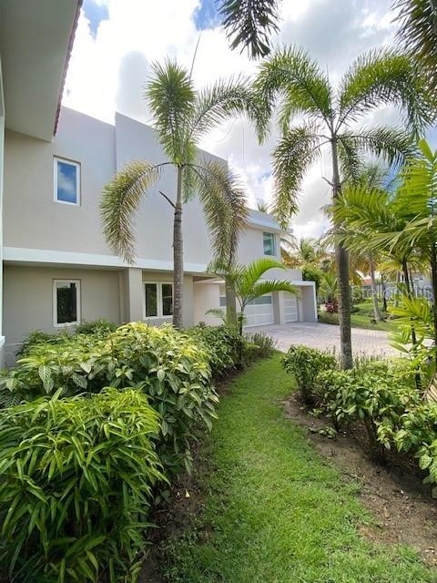 DORADO BEACH EAST - Residential