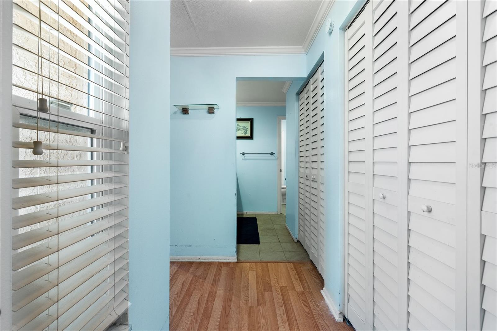 LEONA HEIGHTS - Residential