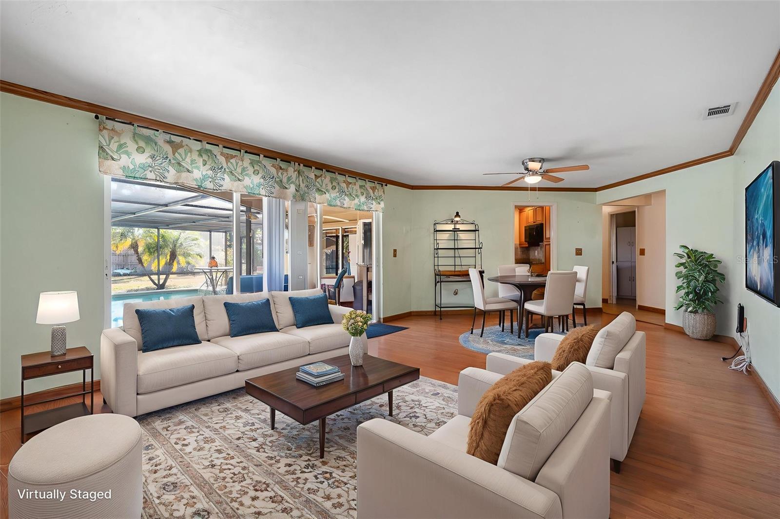 LEONA HEIGHTS - Residential