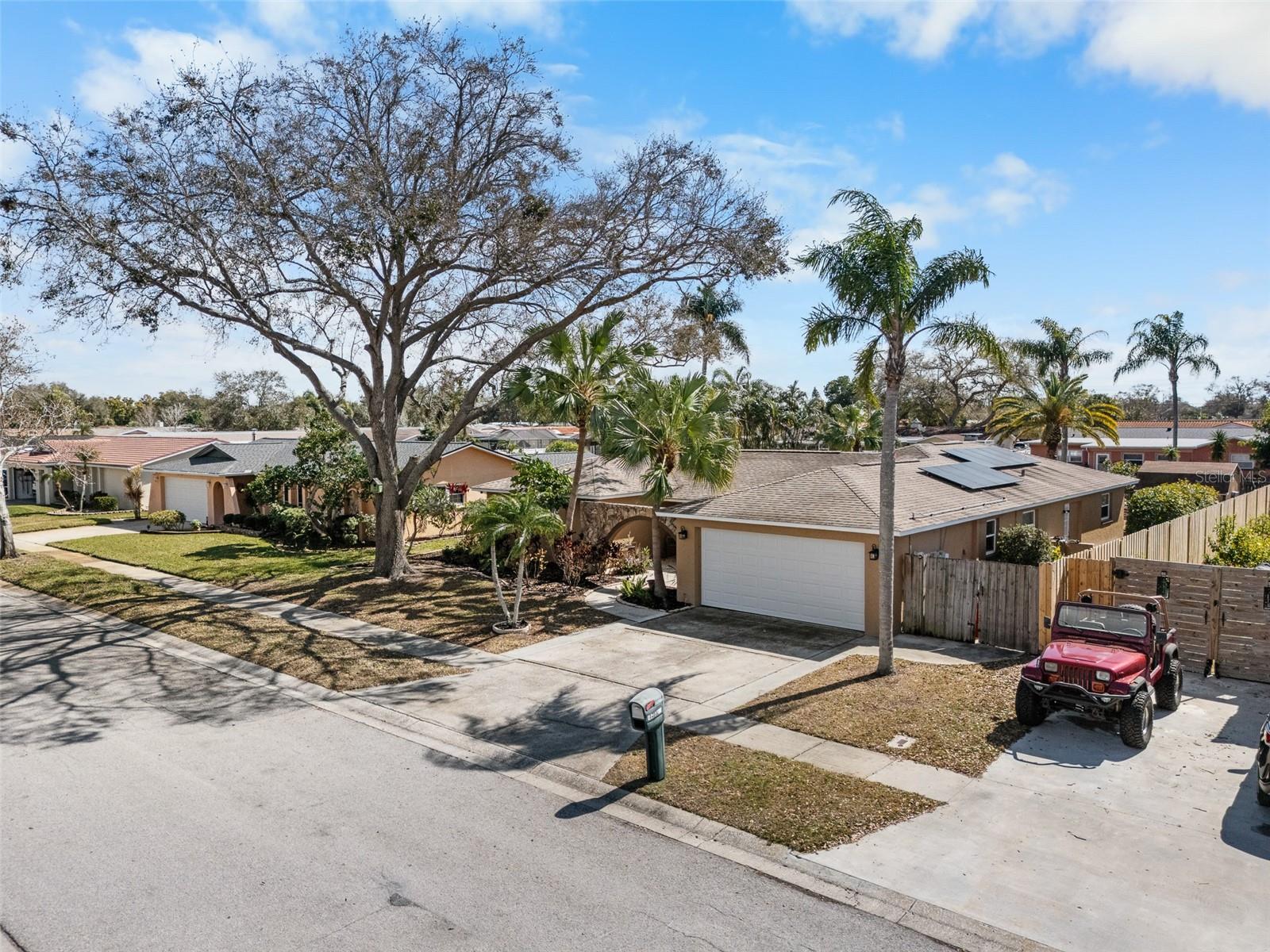 LEONA HEIGHTS - Residential