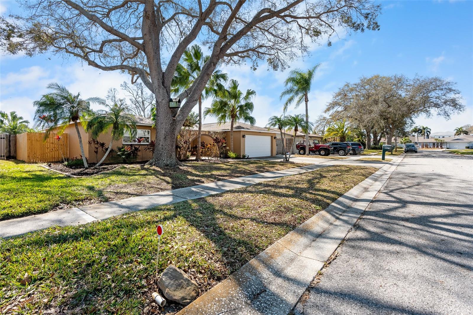 LEONA HEIGHTS - Residential