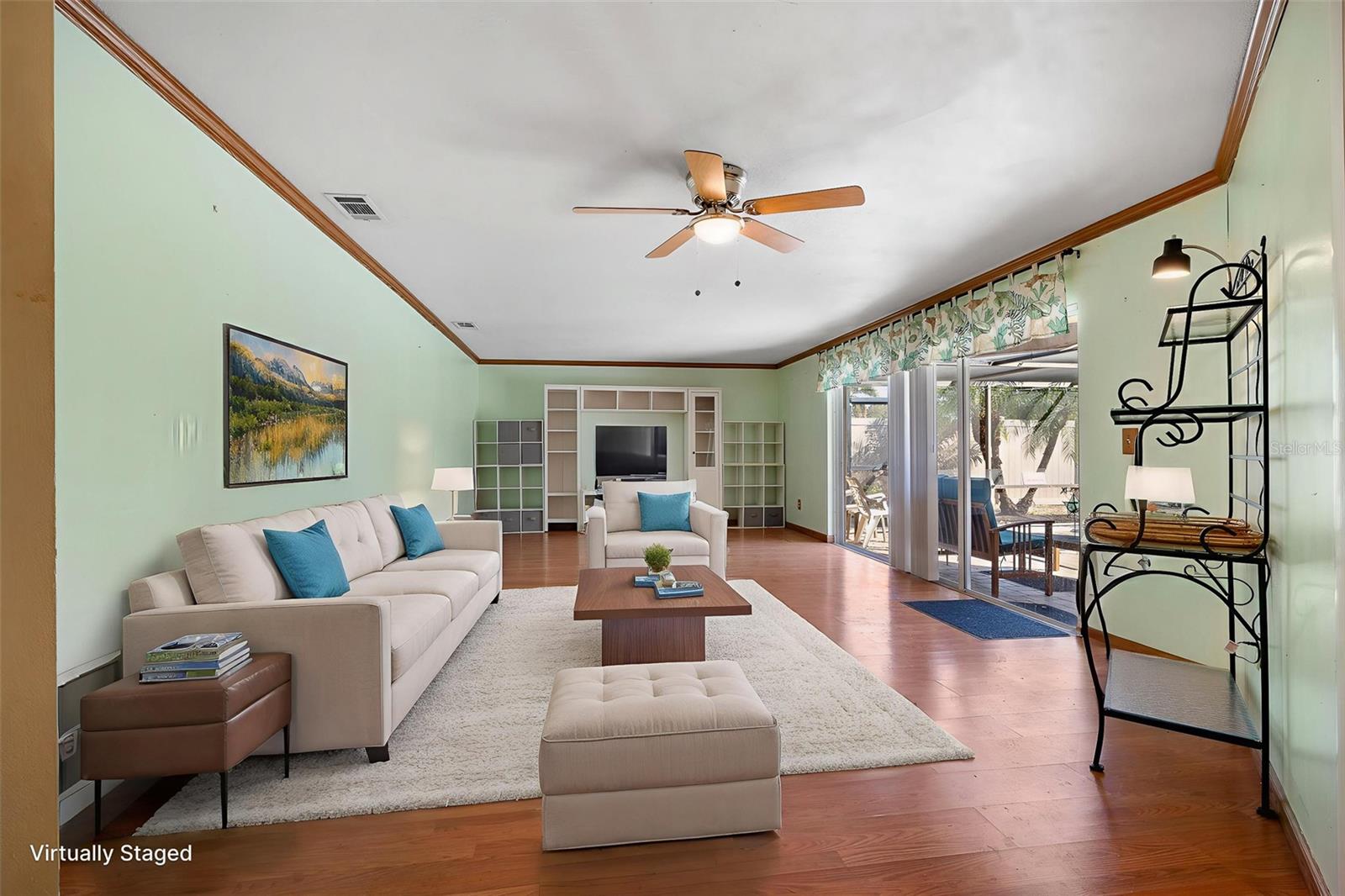 LEONA HEIGHTS - Residential