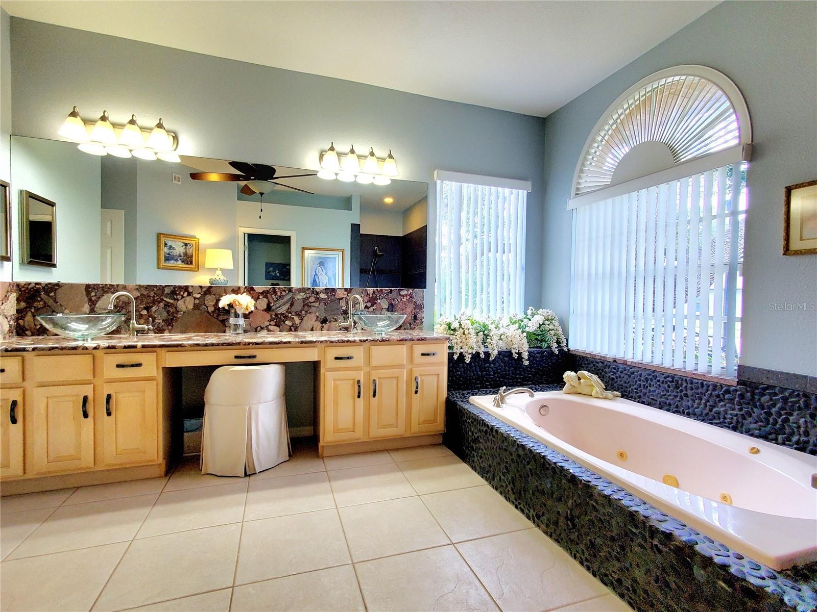 TRINITY OAKS SOUTH - Residential