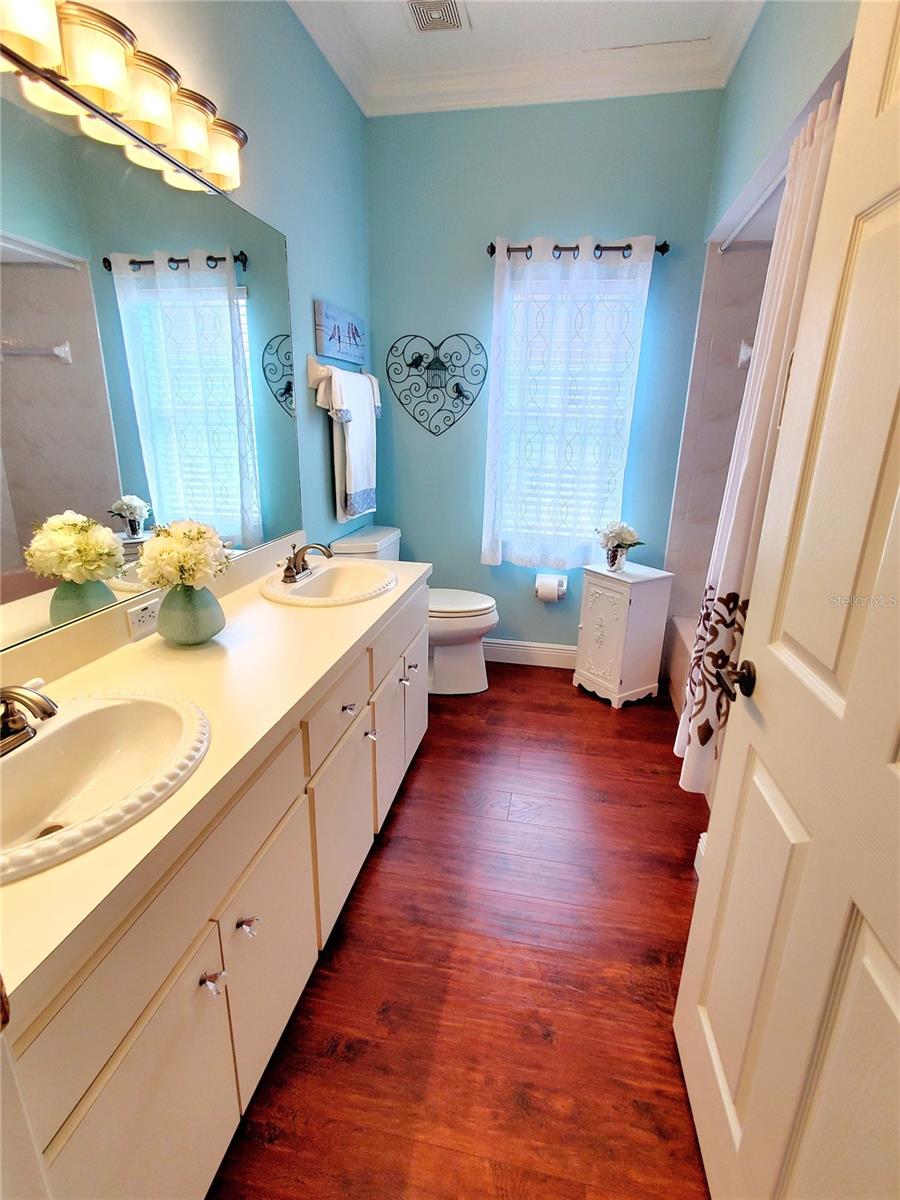 TRINITY OAKS SOUTH - Residential