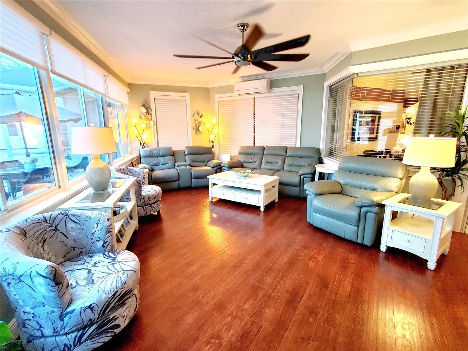 TRINITY OAKS SOUTH - Residential