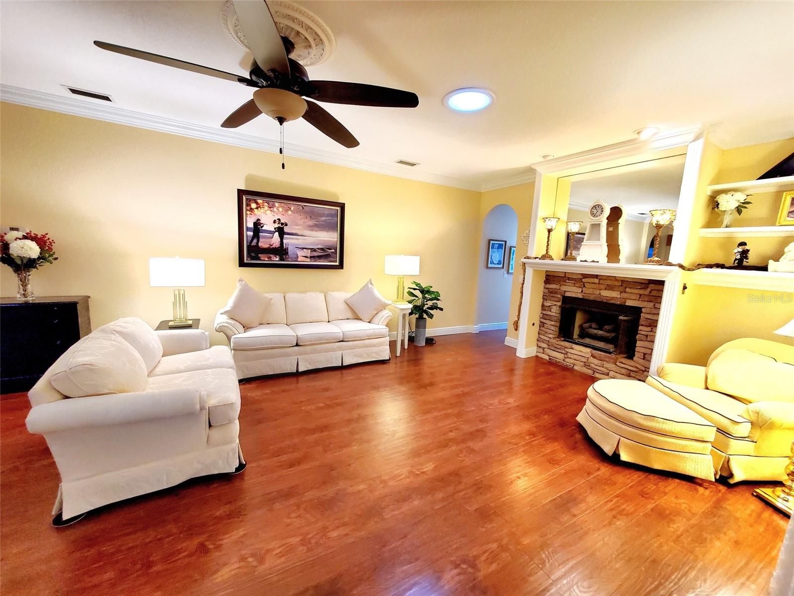 TRINITY OAKS SOUTH - Residential