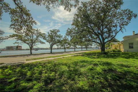 Photo of 424 Channel Drive, Tampa, FL 33606 (MLS # TB8531426)