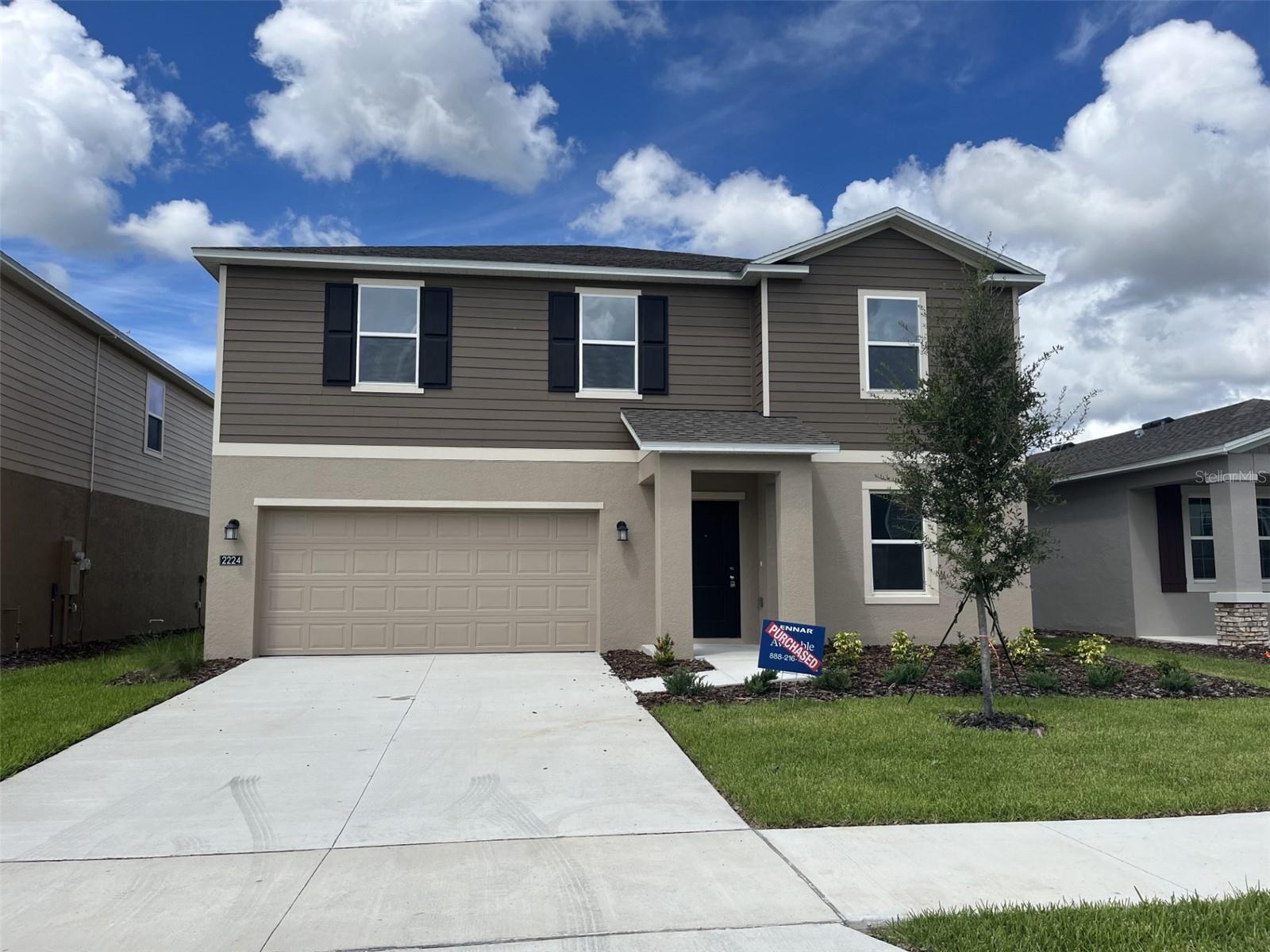 Beautiful new built home, 5 bedrooms and 3 bathrooms, with one bed/bath downstairs for easy access! This home is located by the 27, near the new PORT 27 shopping and restaurant location.