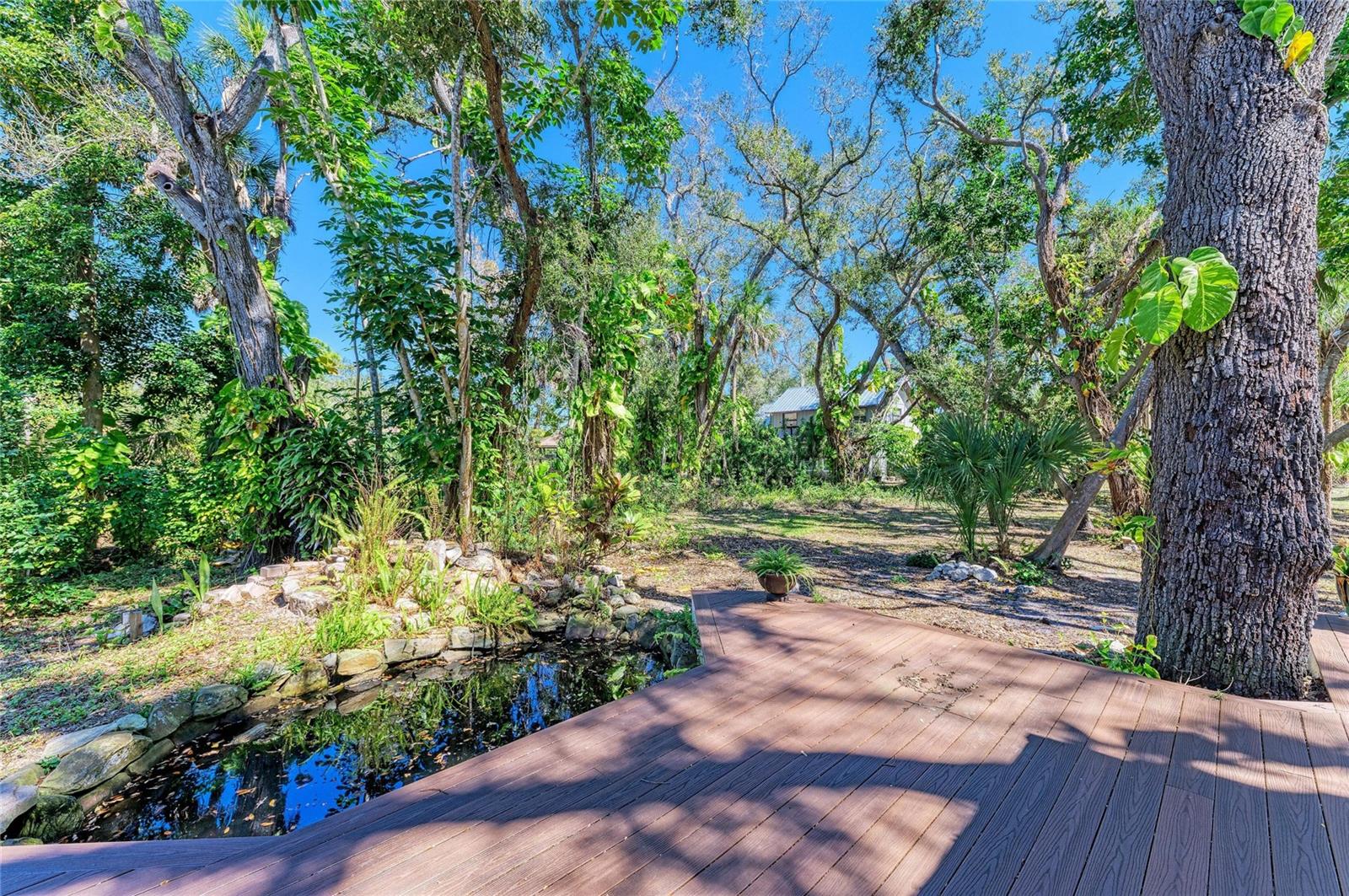 ARTIST ACRES - Residential