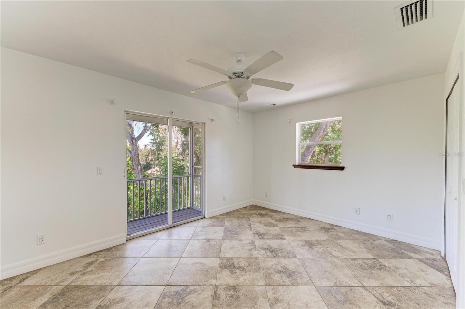 ARTIST ACRES - Residential