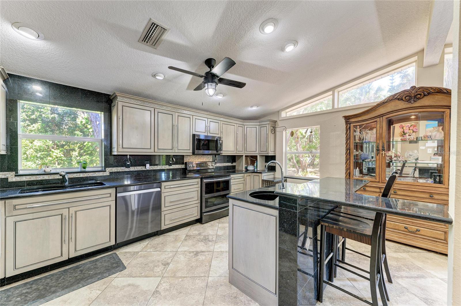 ARTIST ACRES - Residential