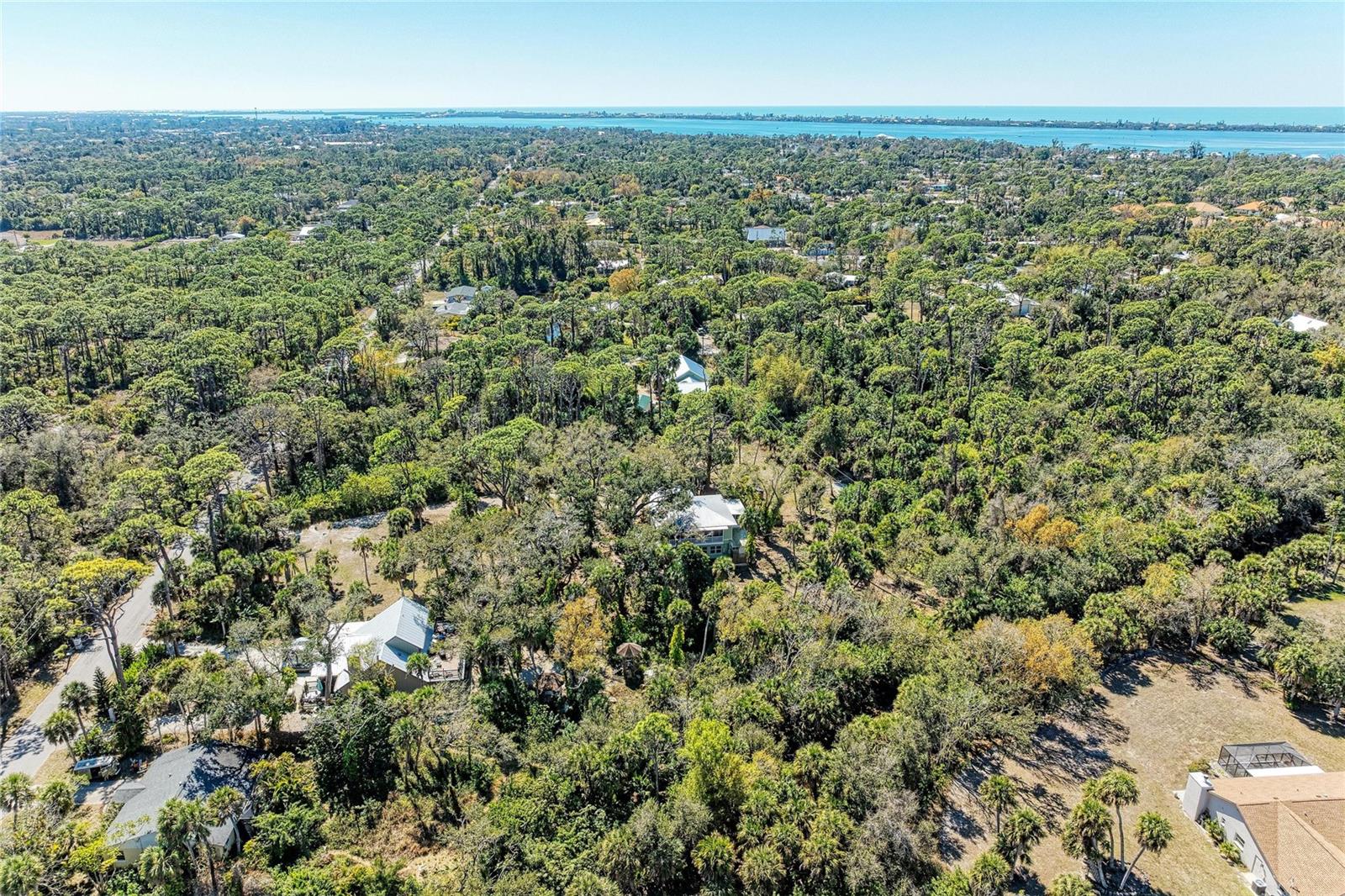 ARTIST ACRES - Residential