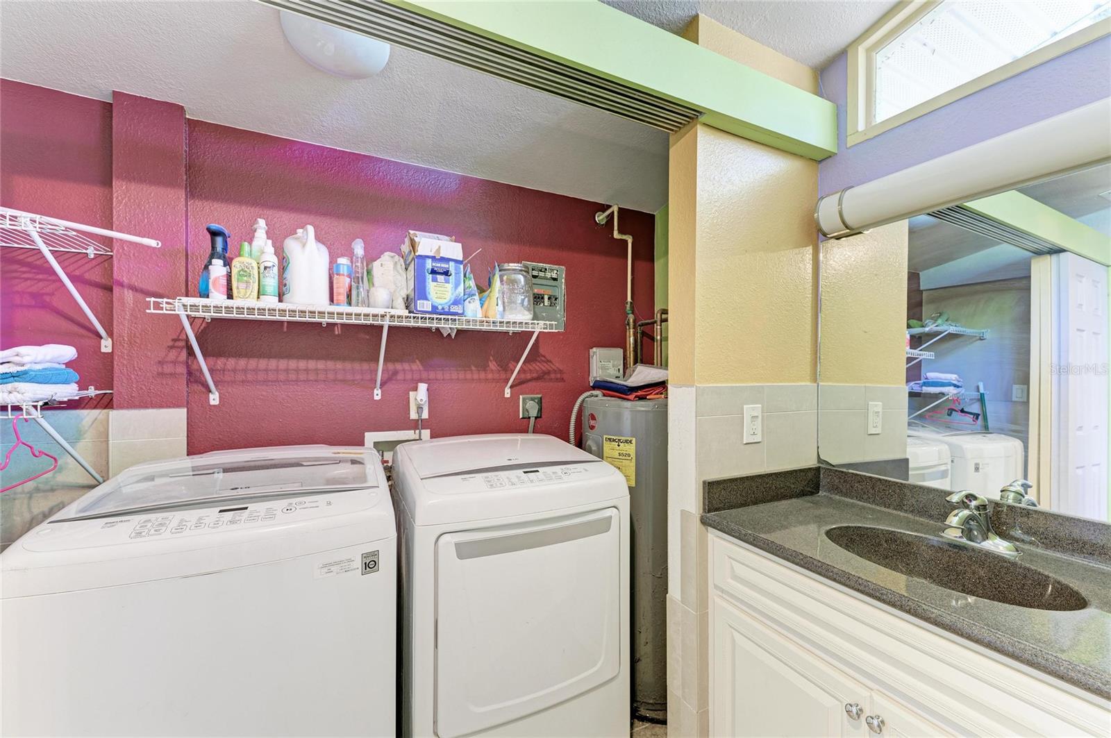 ARTIST ACRES - Residential