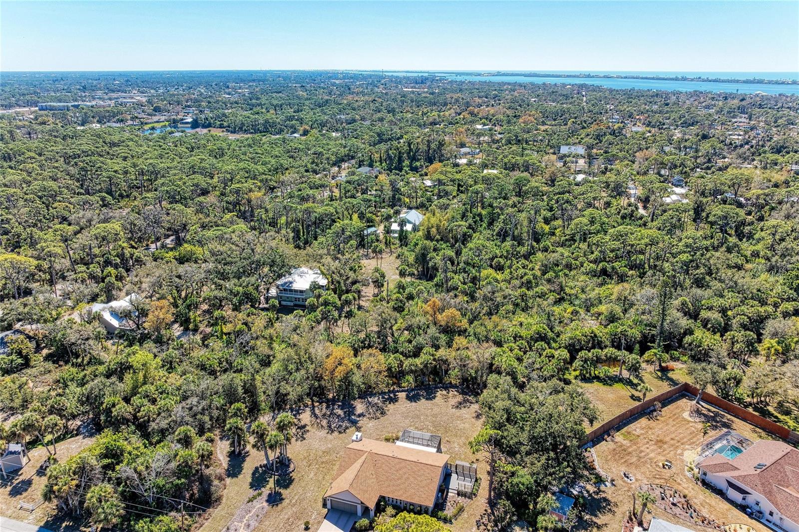 ARTIST ACRES - Residential