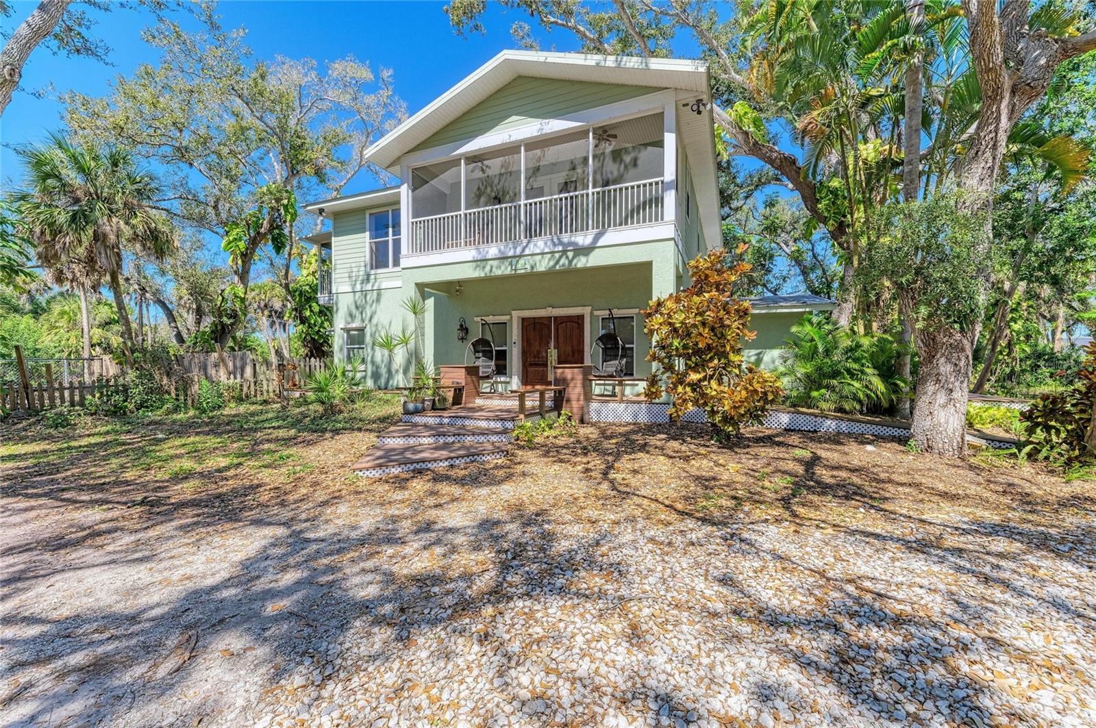 ARTIST ACRES - Residential