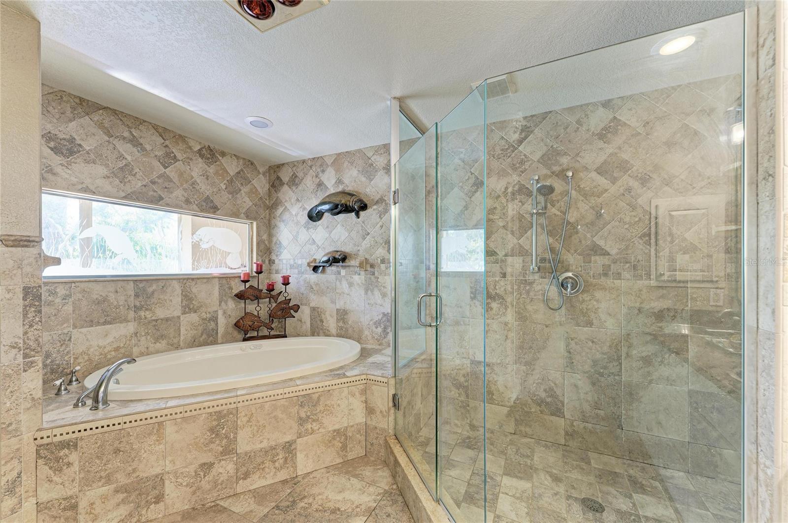 ARTIST ACRES - Residential