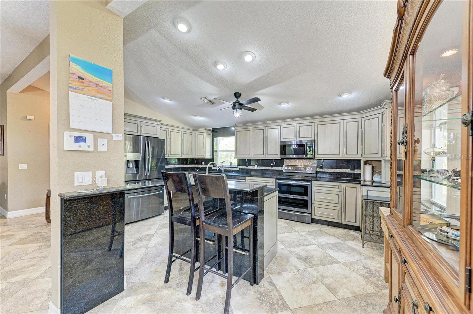 ARTIST ACRES - Residential