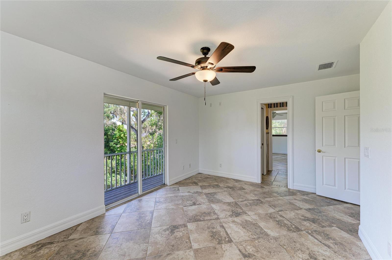 ARTIST ACRES - Residential