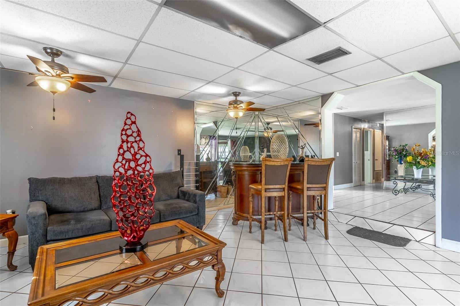 3226 KELVINGTON DRIVE